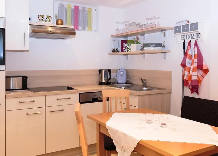 Woehrer Appartement *